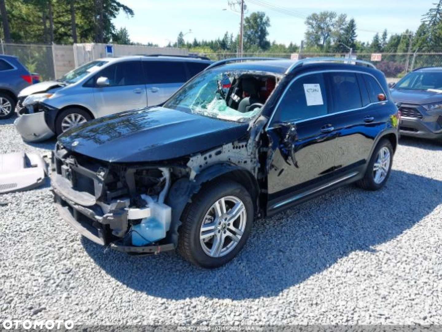Mercedes-Benz GLB - 2