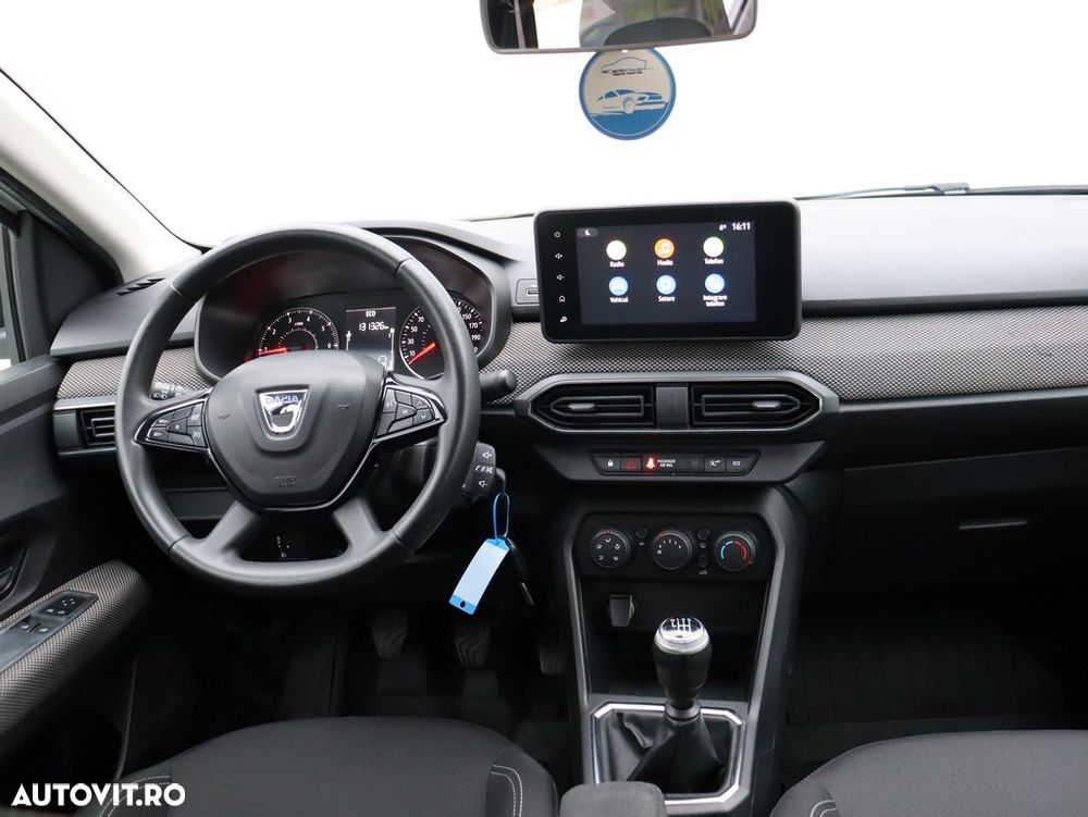 Dacia Logan TCe 90 MT6 Comfort - 11