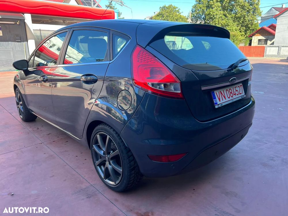 Ford Fiesta 1.4i Titanium - 8