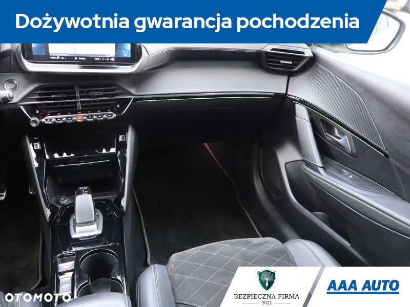 Peugeot 208 - 9