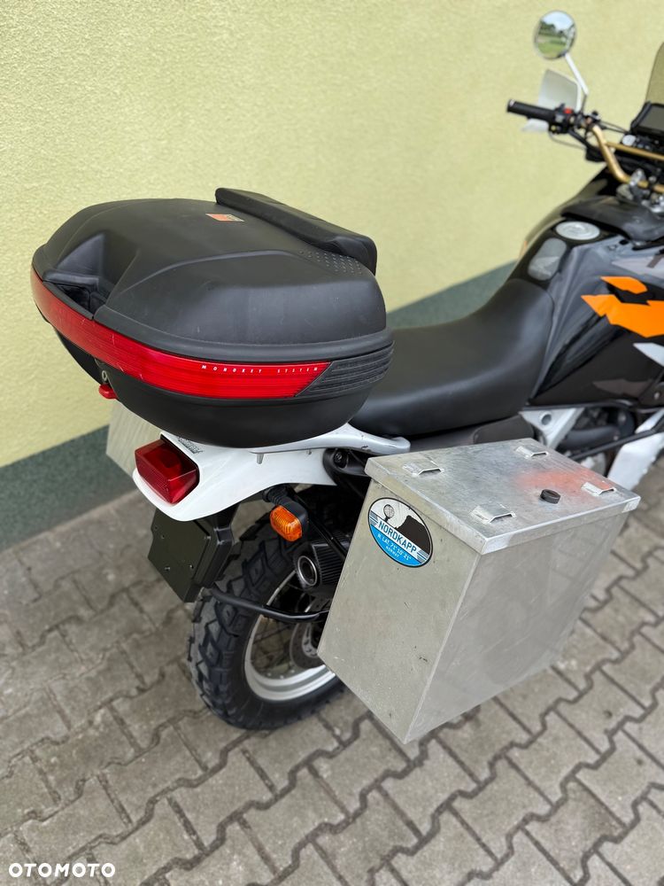 Honda XRV - 12