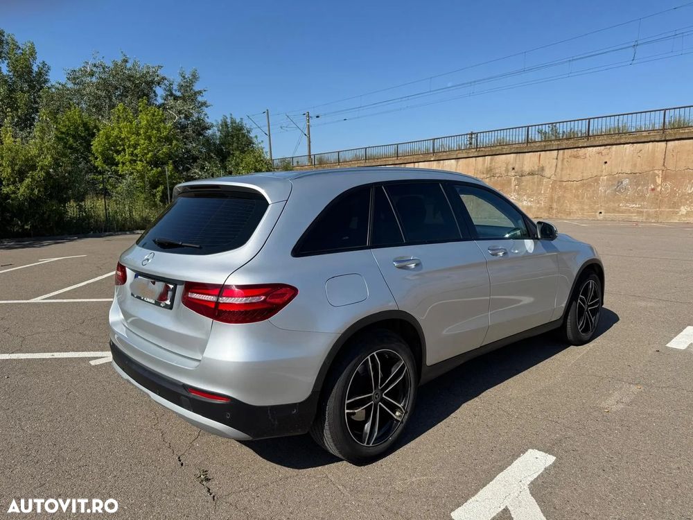 Mercedes-Benz GLC - 4