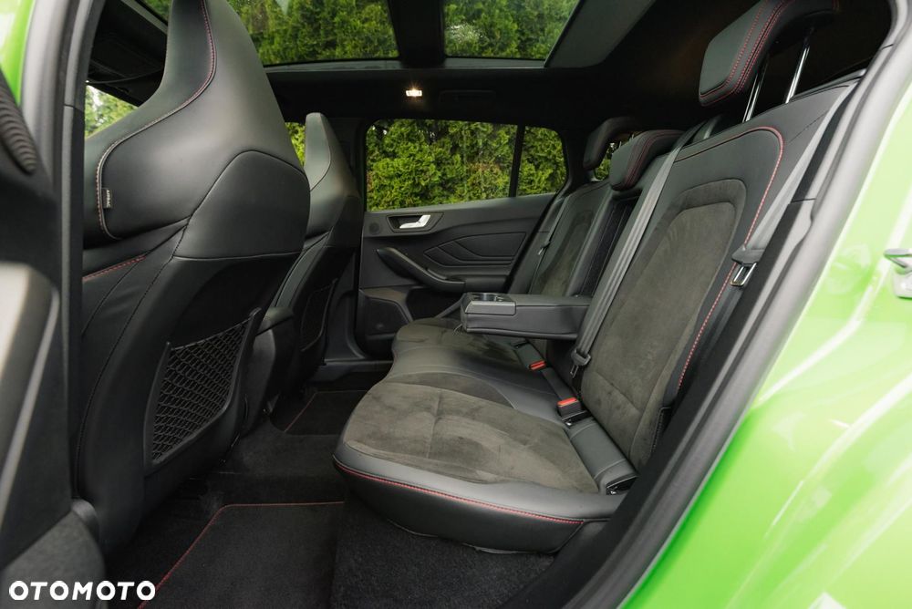 Ford Focus 2.3 EcoBoost ST X - 14
