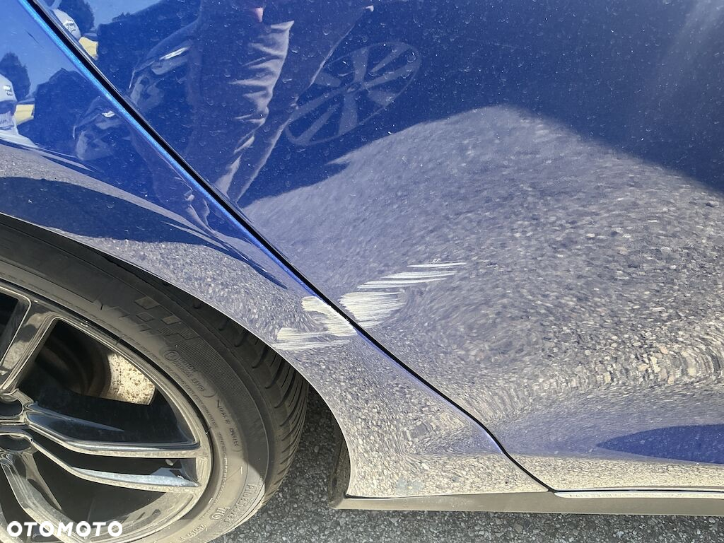 Tesla Model S 85 D - 14