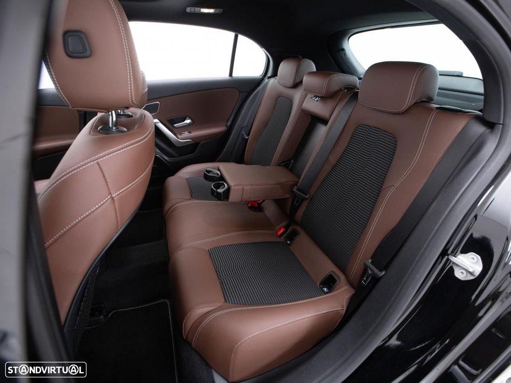 Mercedes-Benz A 220 d 8G-DCT Progressive - 12