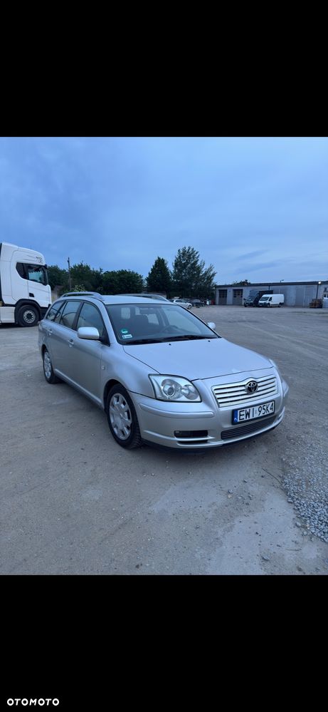 Toyota Avensis 1.8 VVT-i Terra Plus - 2