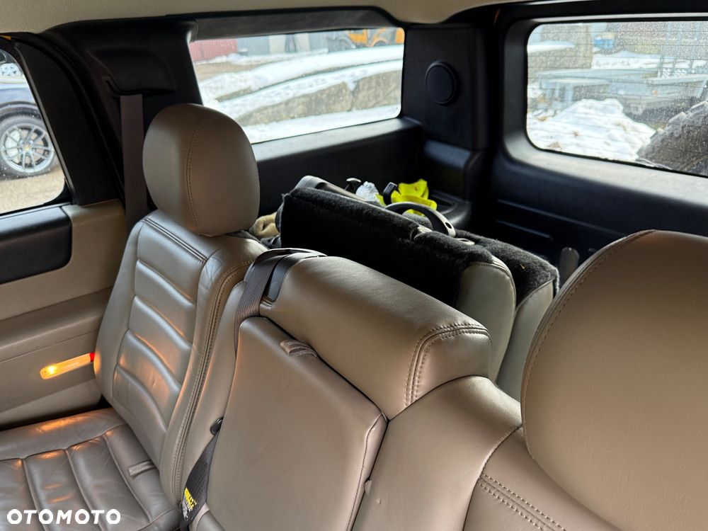 Hummer H2 - 16