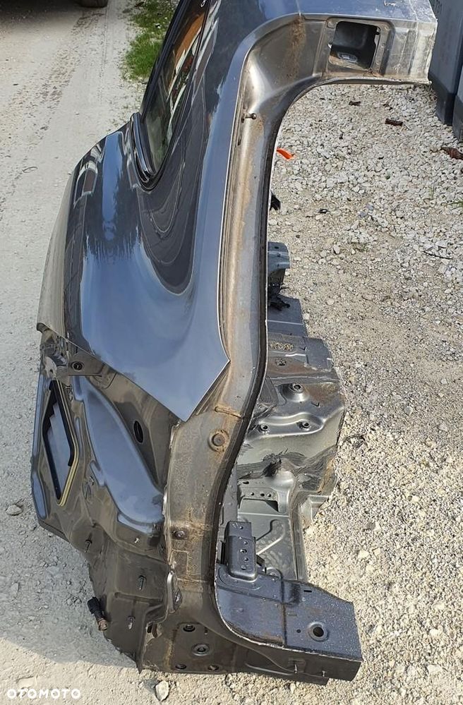 ĆWIARTKA BŁOTNIK LEWY TYŁ PORSCHE CAYENNE II 7P5 - 3