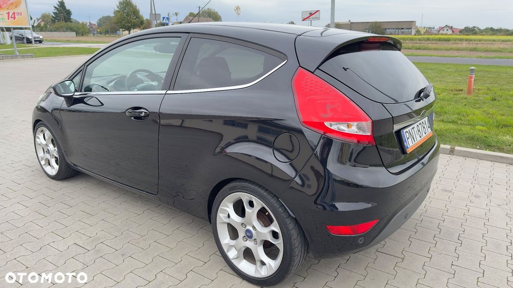 Ford Fiesta - 5