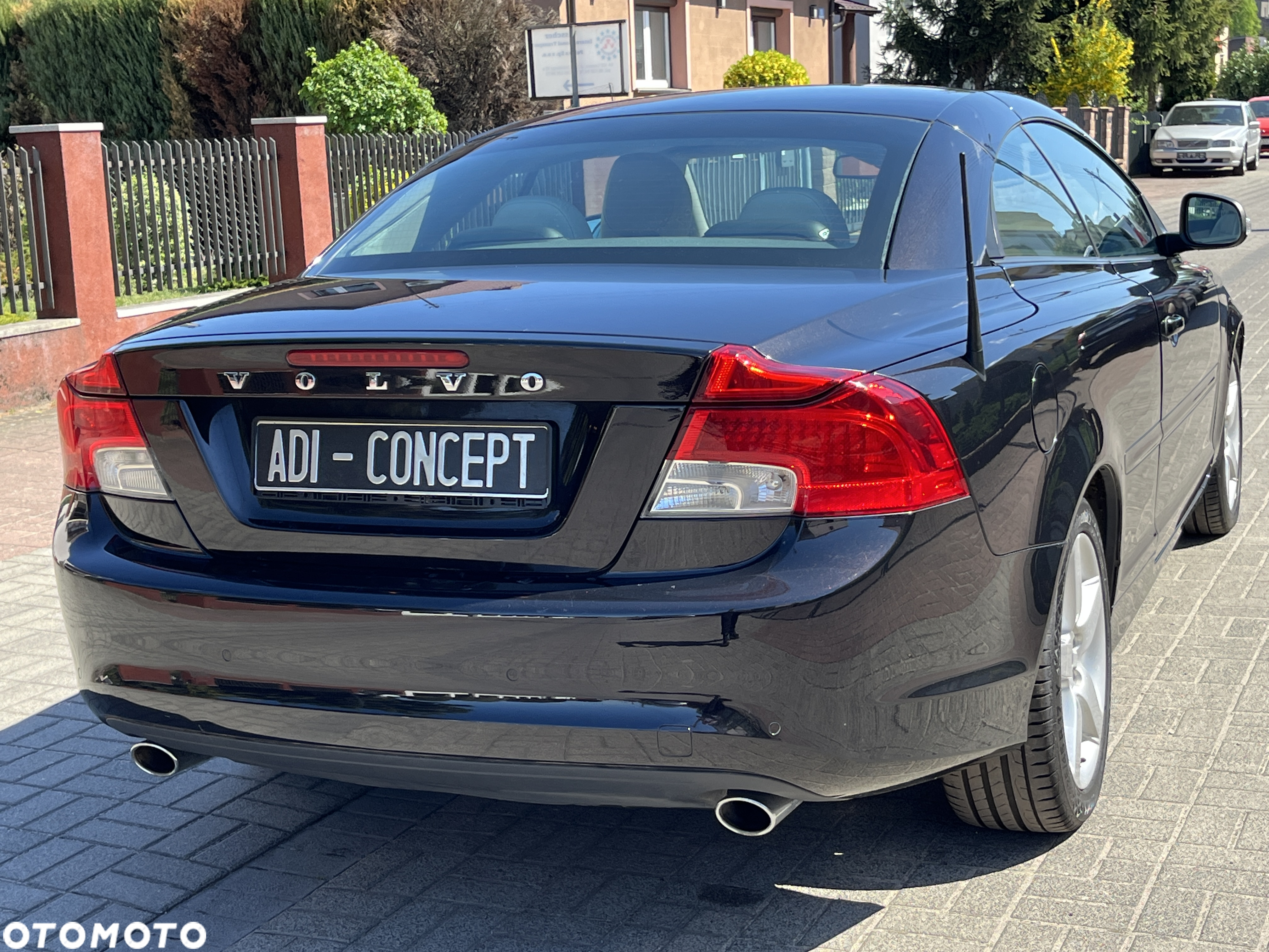 Volvo C70 D3 Momentum - 15
