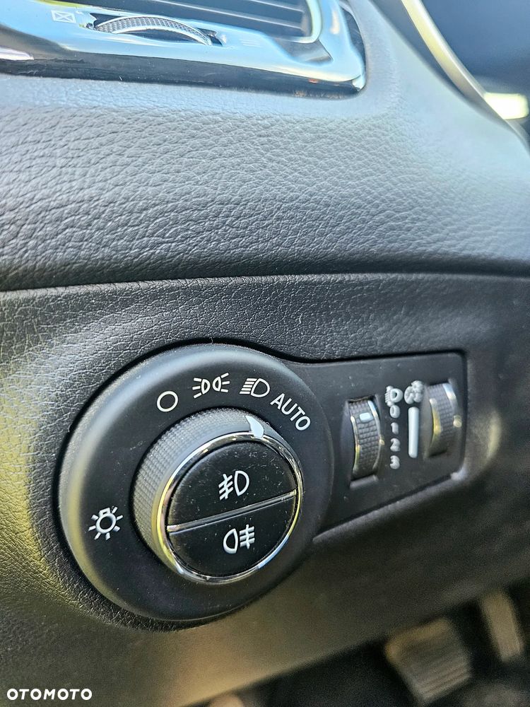 Jeep Compass 1.4 TMair Limited 4WD S&S - 11