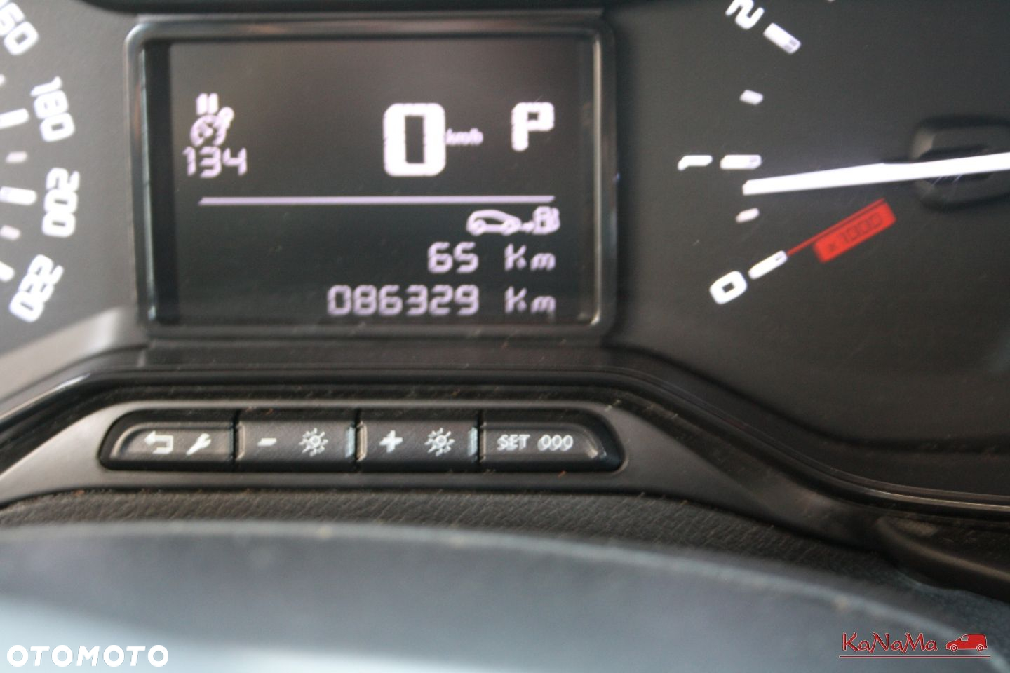 Toyota Proace City - 38