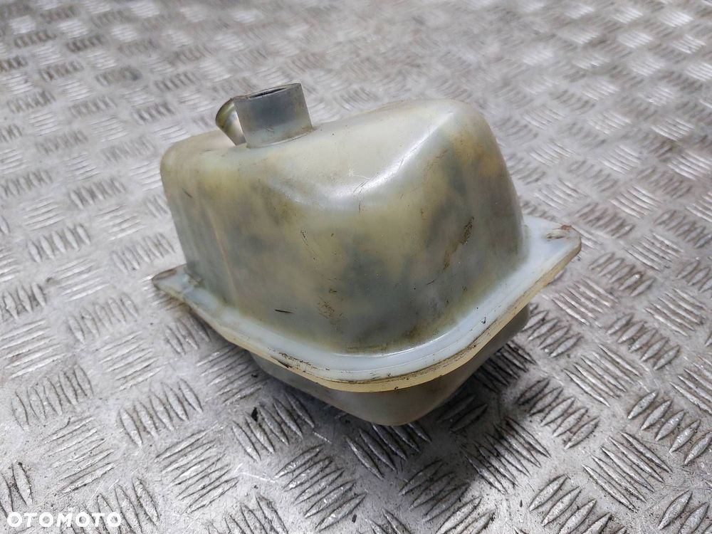 ZBIORNICZEK WYRÓWNAWCZY AUDI 100 C3 80 B2 B3 857121403 - 4