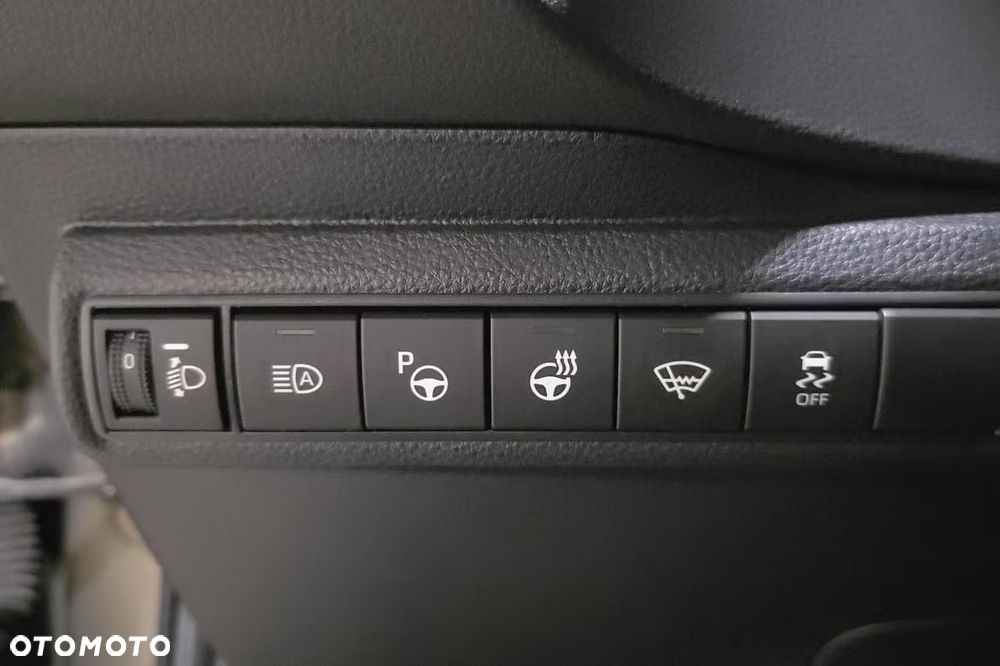 Toyota Corolla 1.8 Hybrid GPF Active - 8