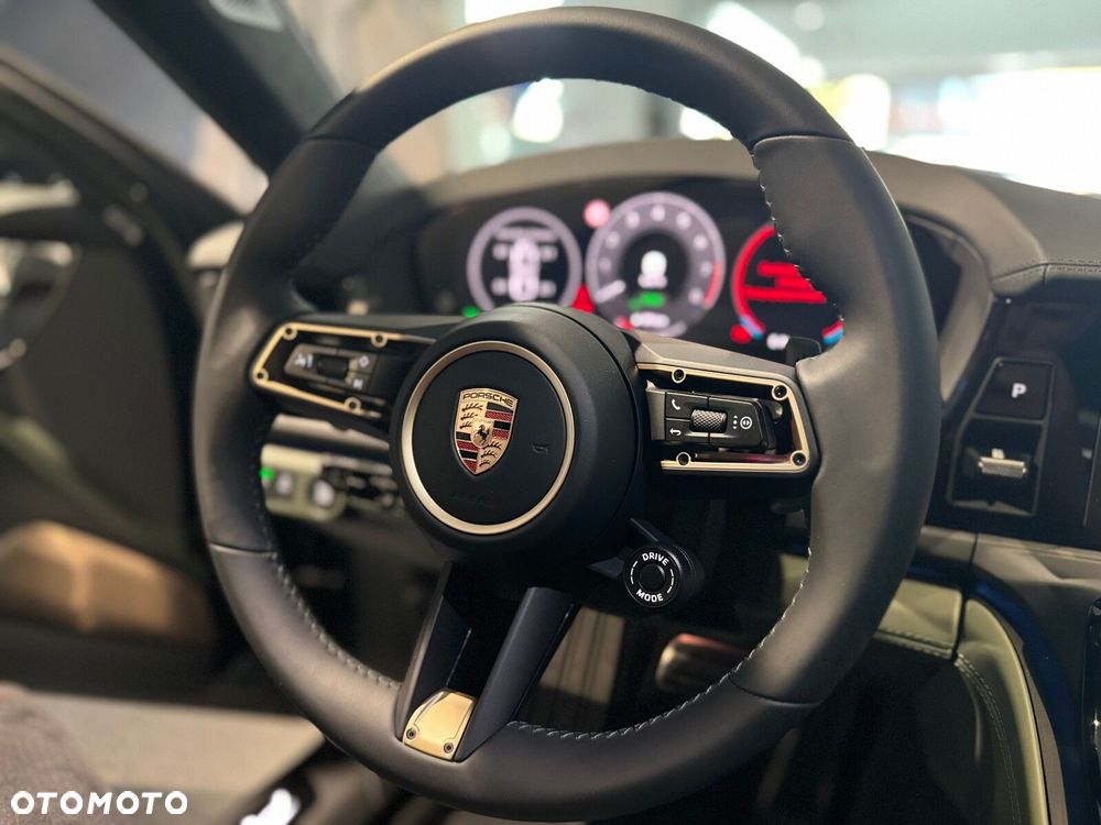 Porsche Panamera - 24