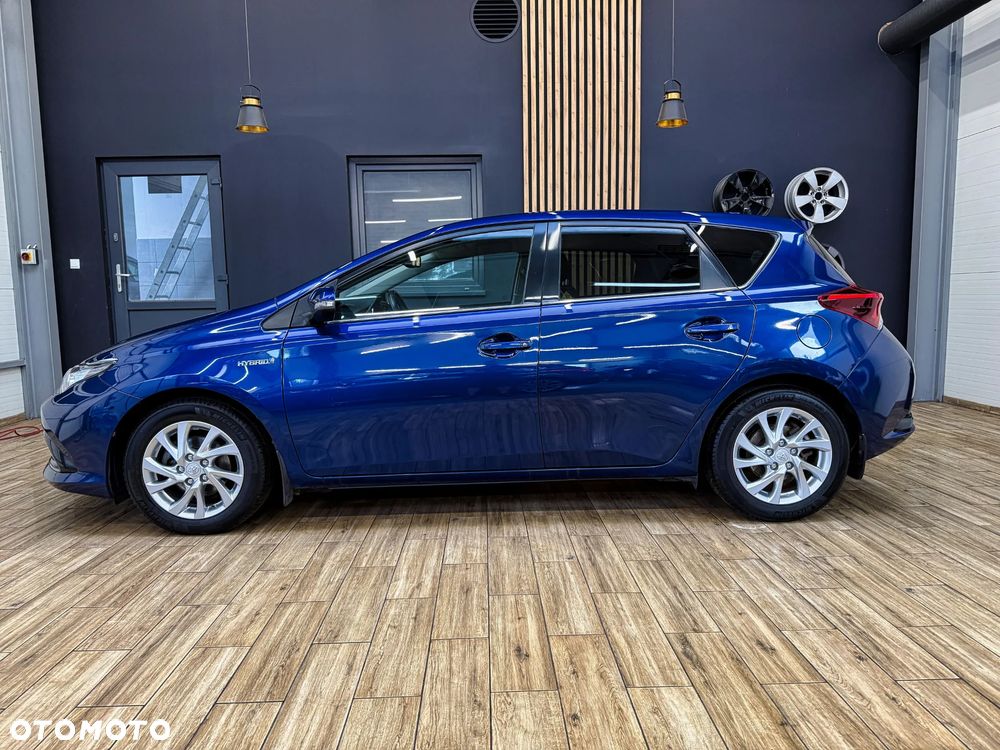 Toyota Auris - 11