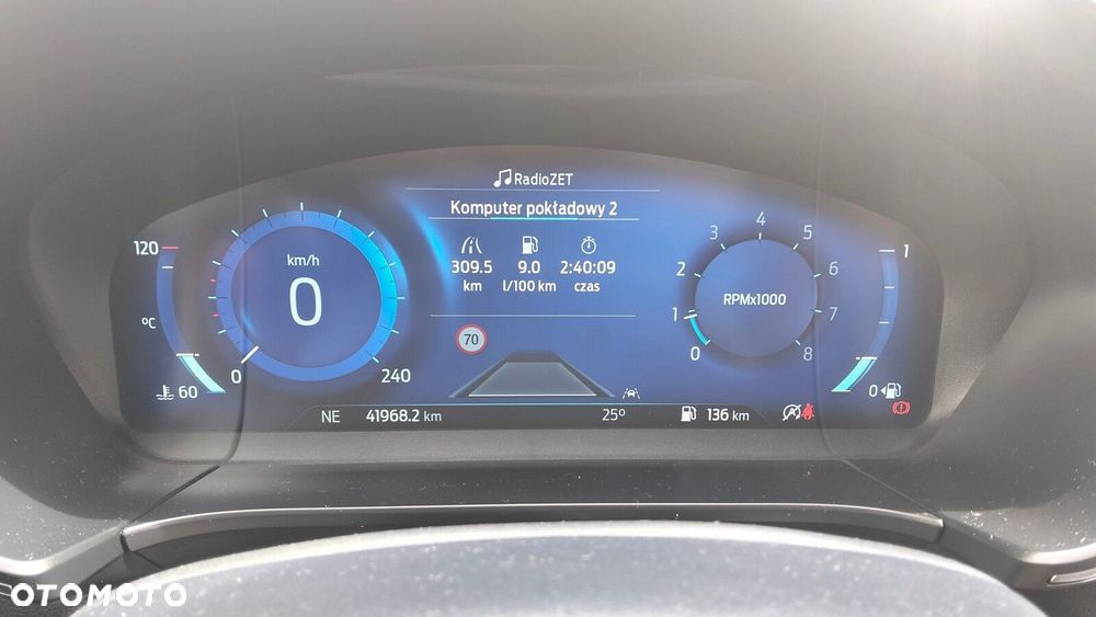 Ford Kuga 1.5 EcoBoost FWD Titanium - 23