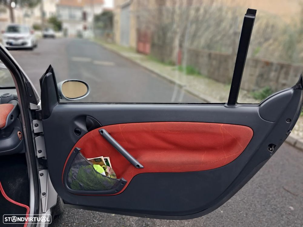 Smart Fortwo Cabrio - 11