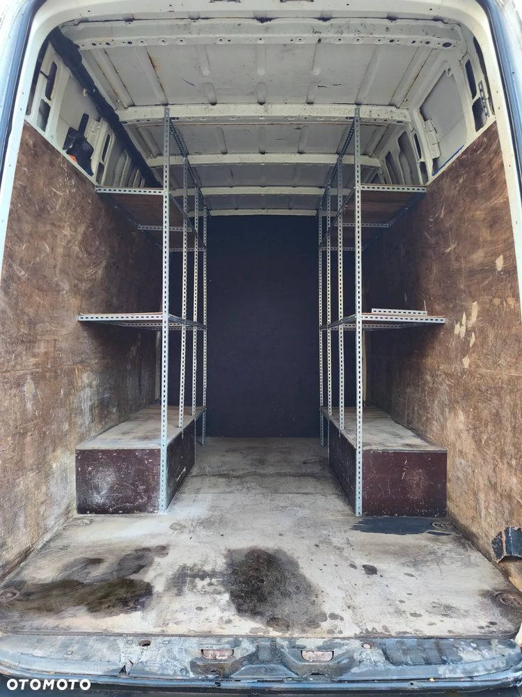 Volkswagen Crafter - 8