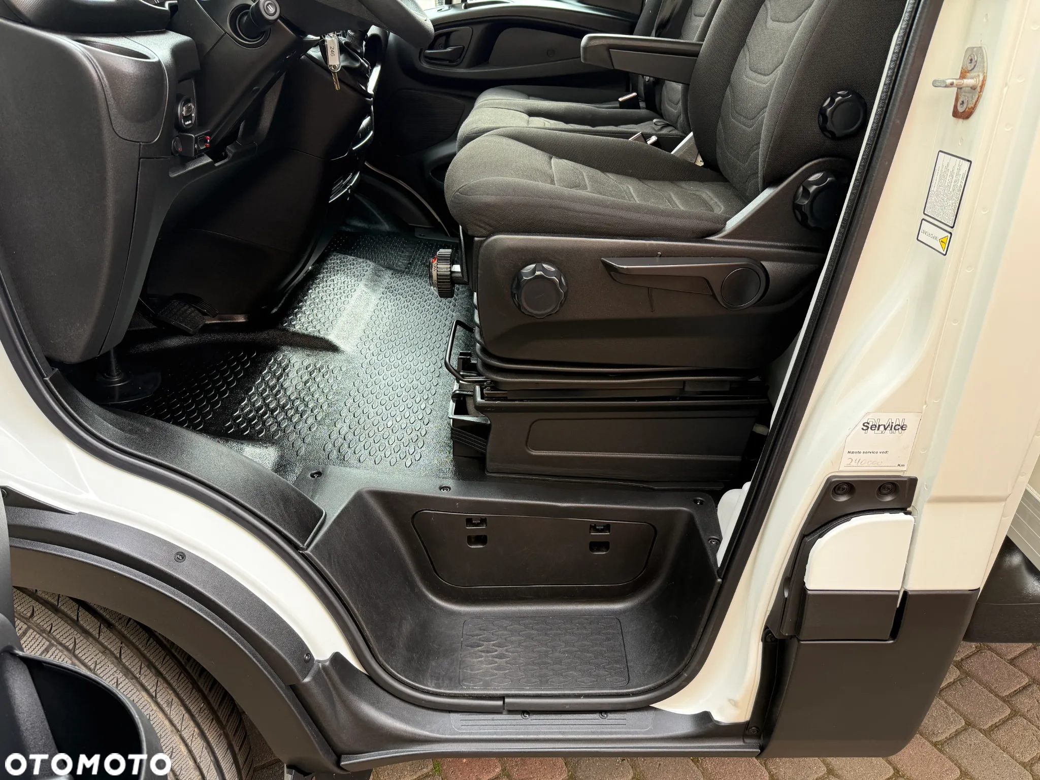 Iveco Daily 3,0 Chłodnia Mroźnia Winda - 28