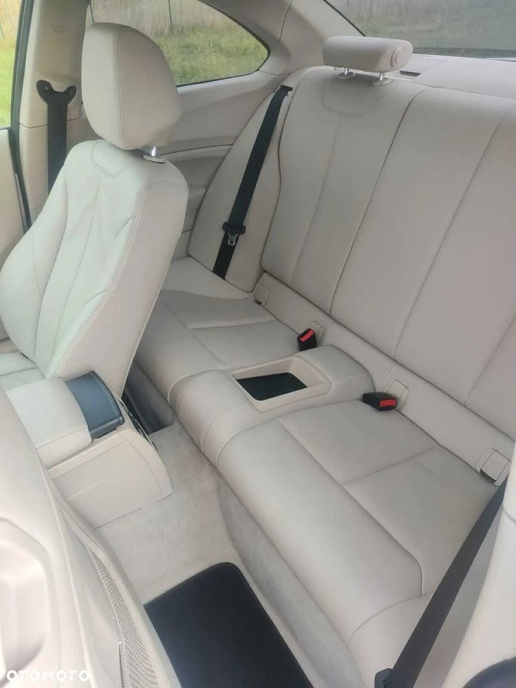 BMW Seria 2 228i Coupe - 18