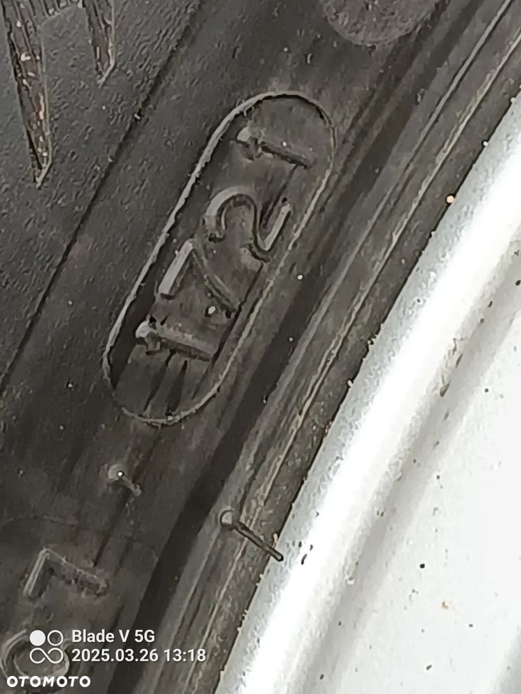 Felgi z oponami 225/55 R17 MINI Cooper F60 - 6