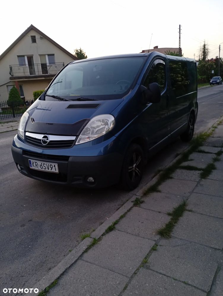 Opel vivaro - 9