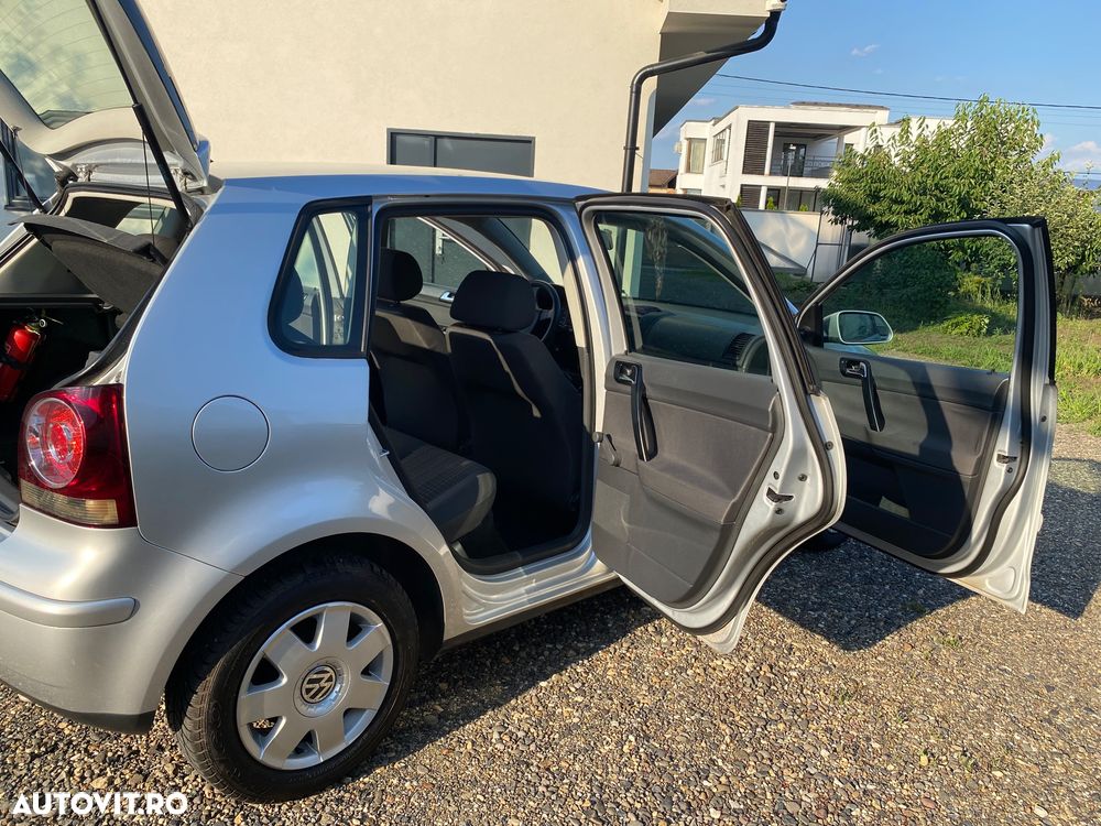 Volkswagen Polo - 11