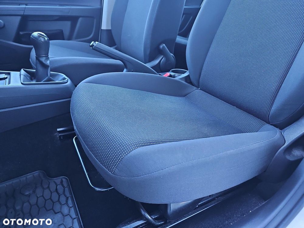 Volkswagen up! - 21