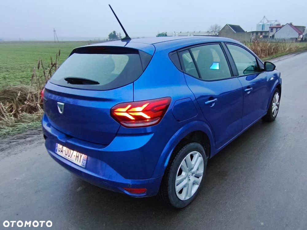 Dacia Sandero - 3