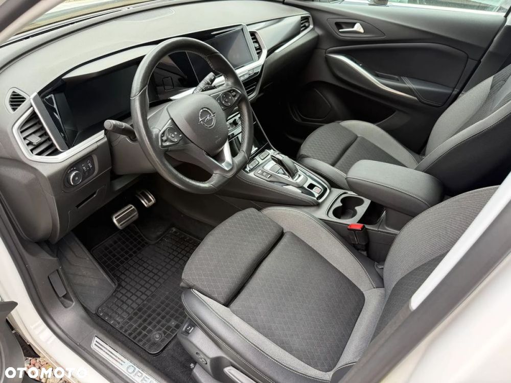 Opel Grandland X 1.5 D Start/Stop Automatik Design Line - 20