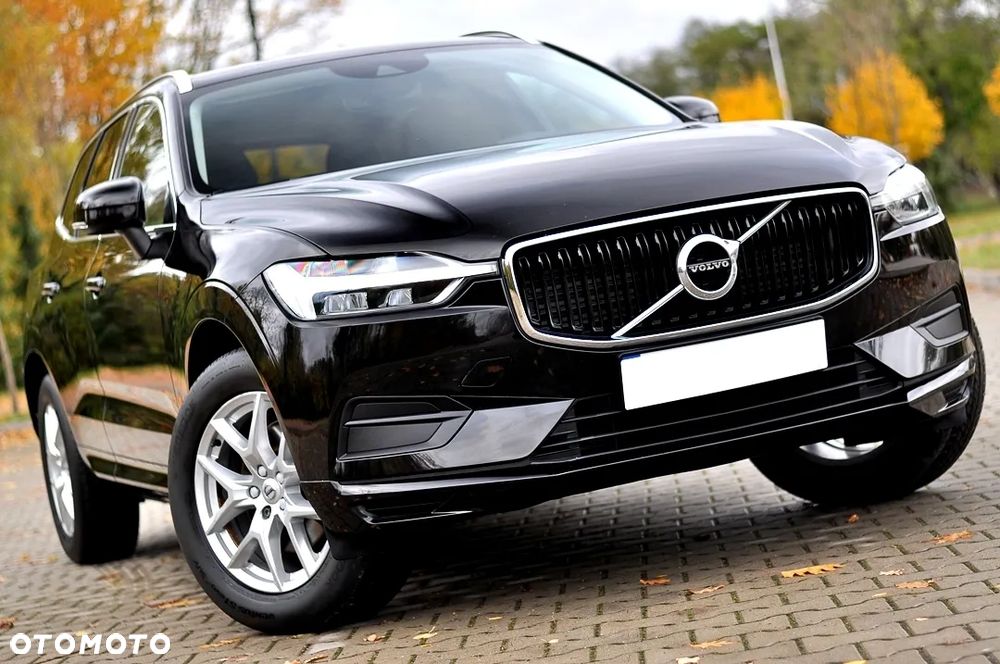 Volvo XC 60 D4 Momentum Pro - 1