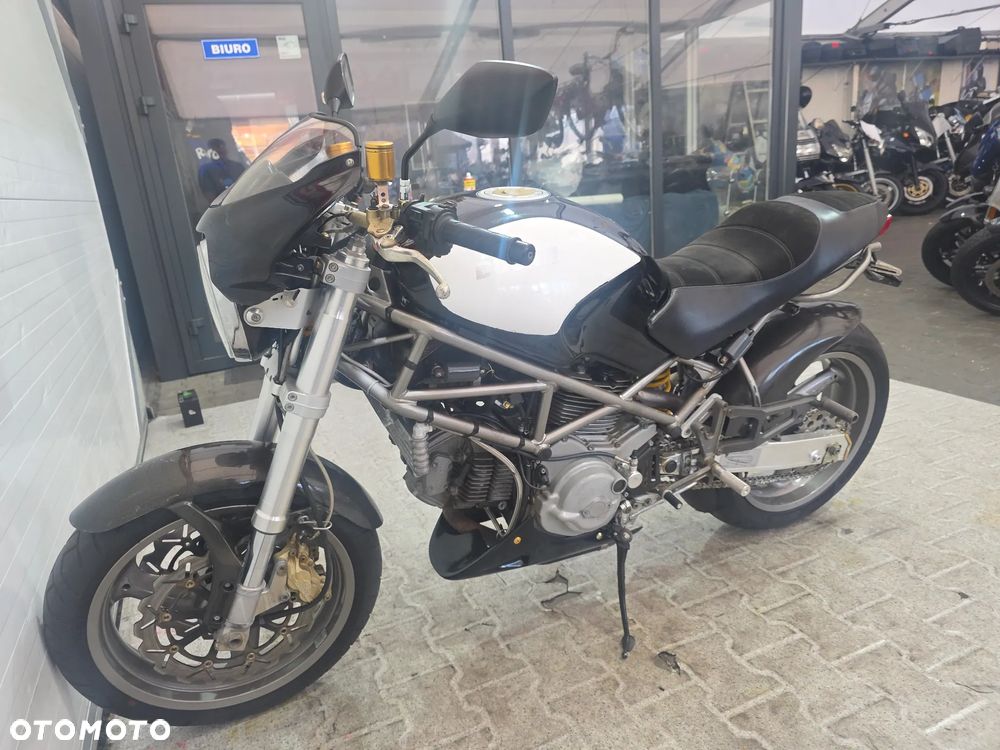 Ducati Monster - 21