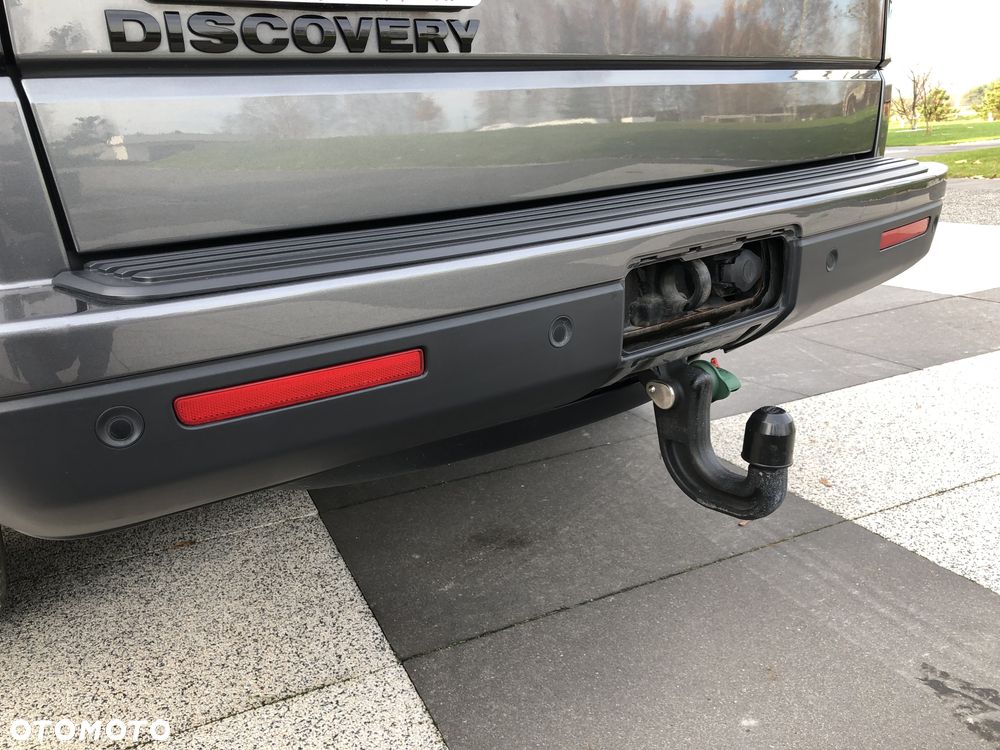 Land Rover Discovery 3.0 SD V6 HSE - 29