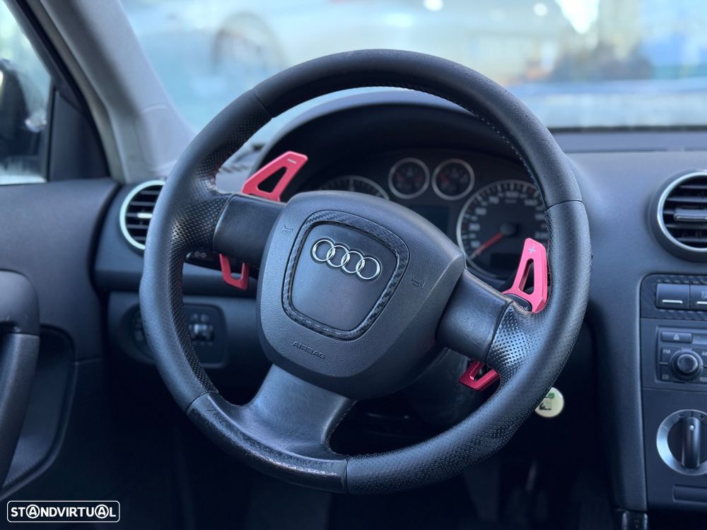 Audi A3 Sportback 2.0 TDi Sport S tronic - 6