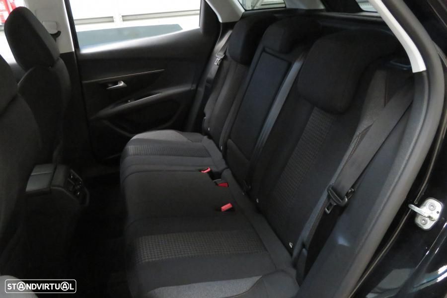 Peugeot 3008 1.5 BlueHDi Style - 13