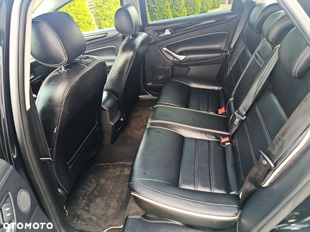 Ford Mondeo 2.0 TDCi Titanium X - 24