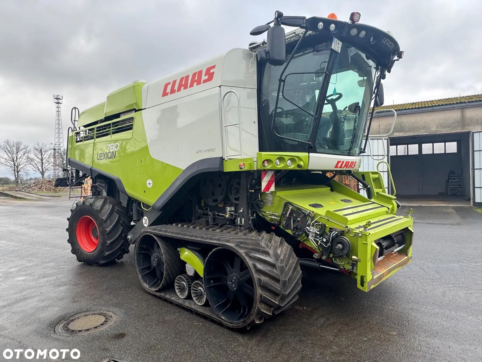 Claas LEXION 780 TT + HEDER VARIO 12,3 - 1