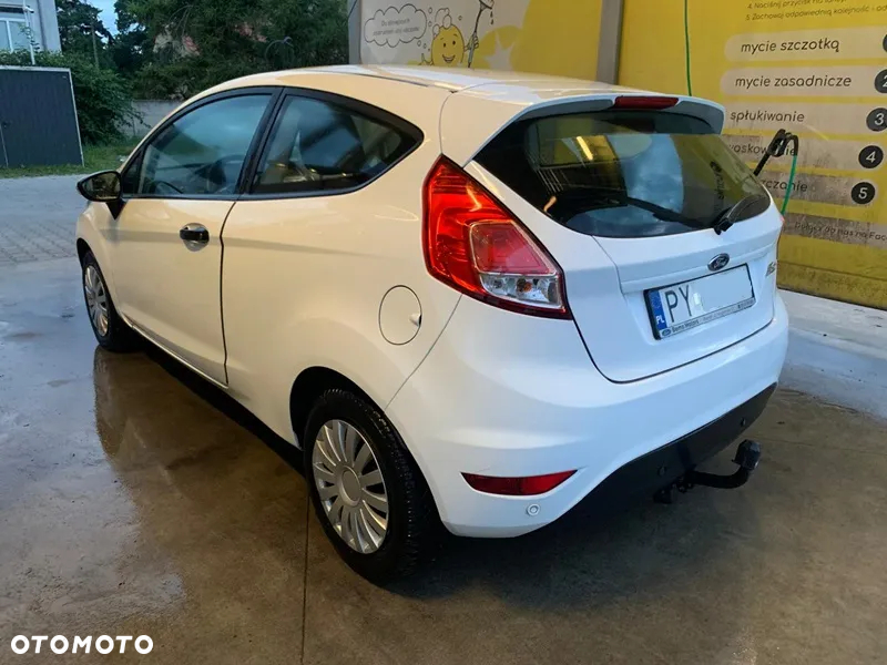 Ford Fiesta - 4