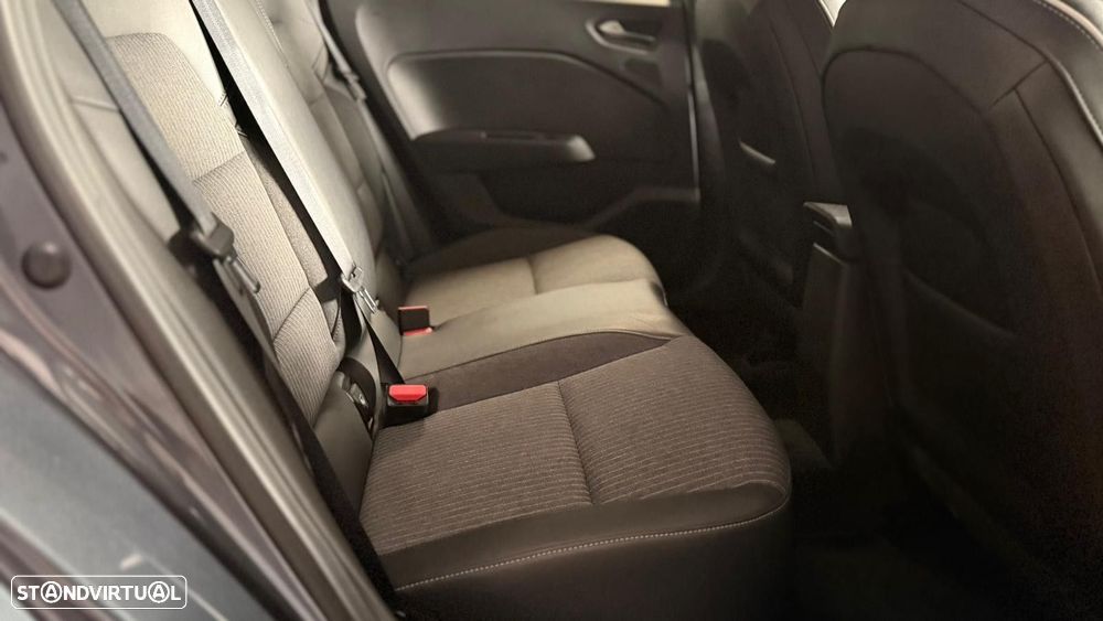 Renault Clio 1.0 TCe Equilibre - 34