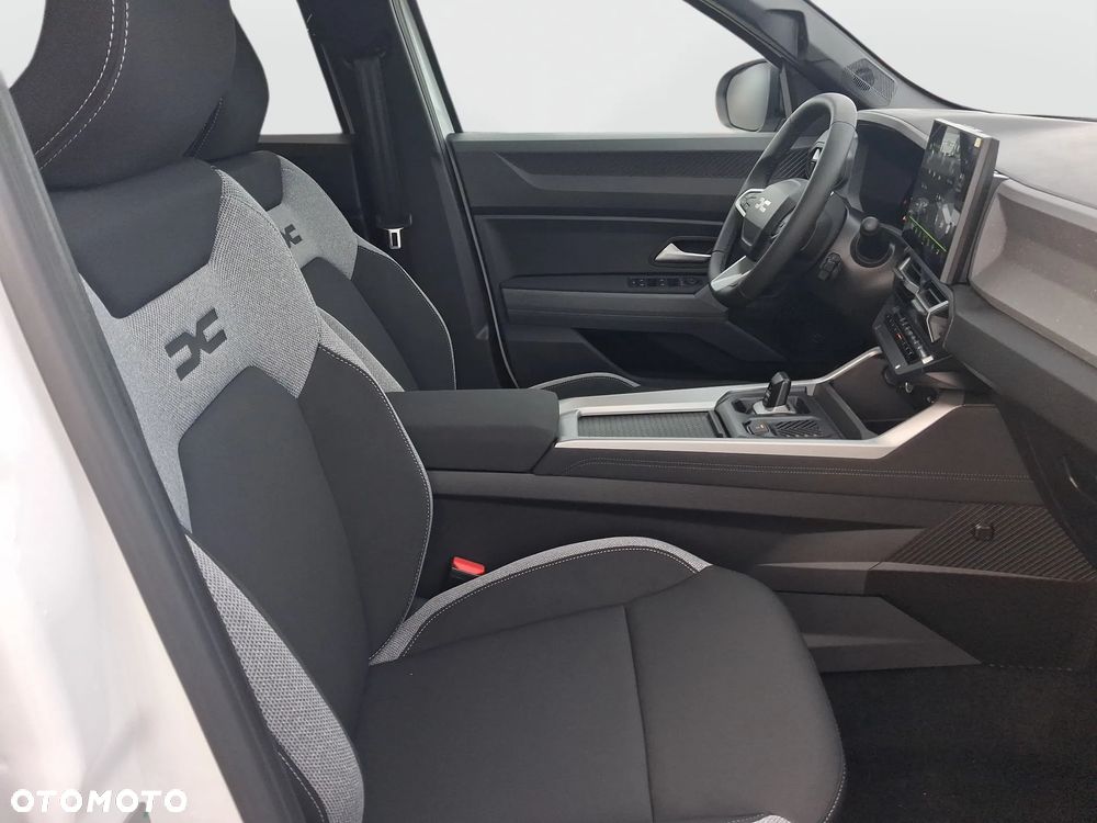 Dacia Bigster 155 Journey - 12