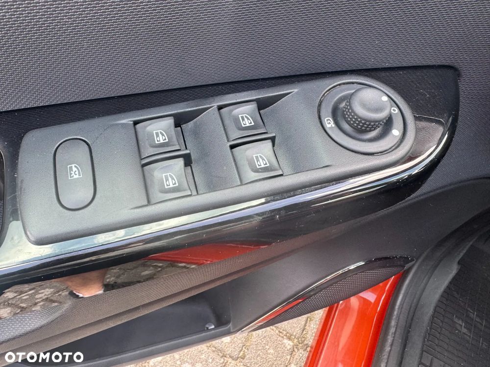 Renault Captur 1.2 TCe Zen EDC - 18