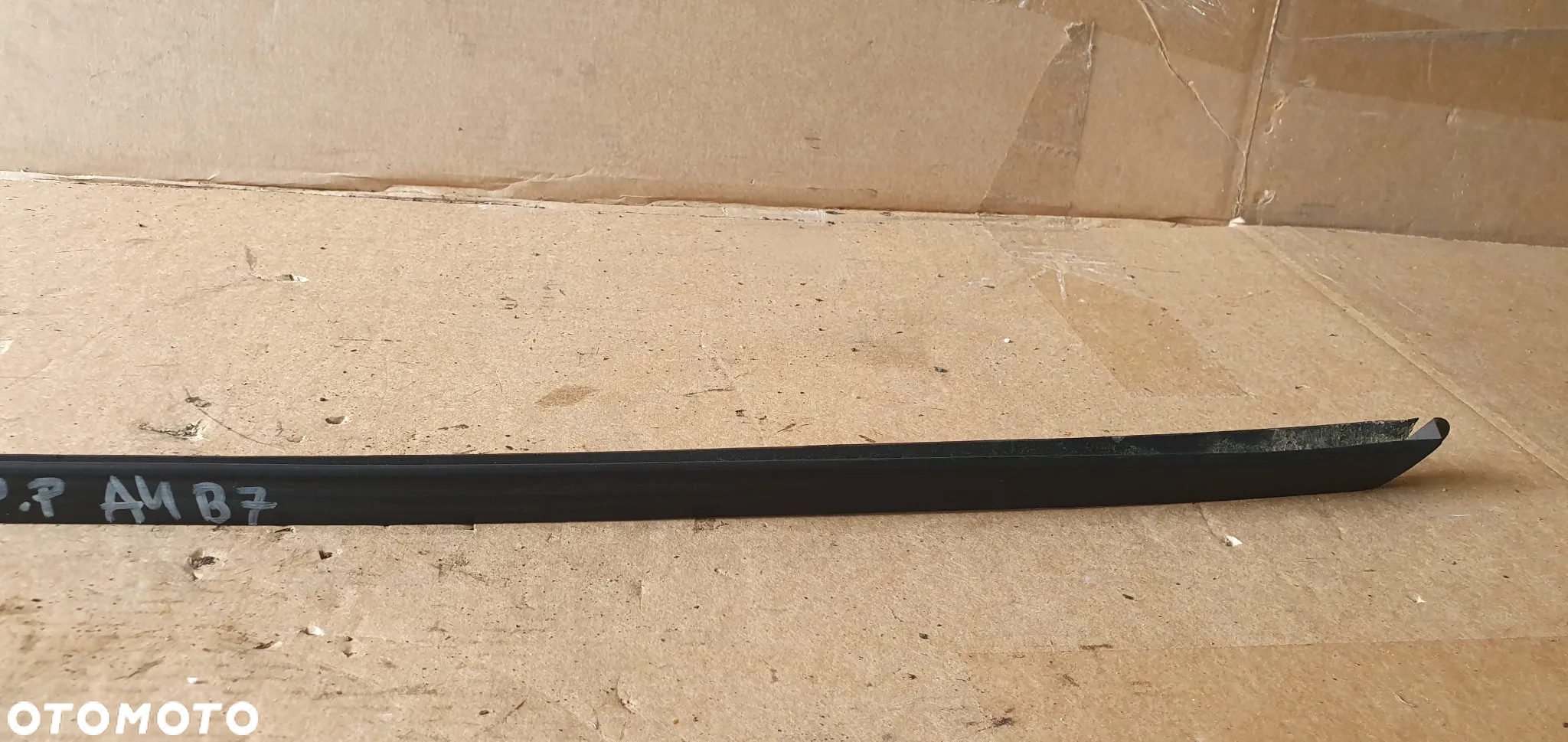 Listwa szyby czołowej prawy przód Audi A4 B7 8E0854328E - 3