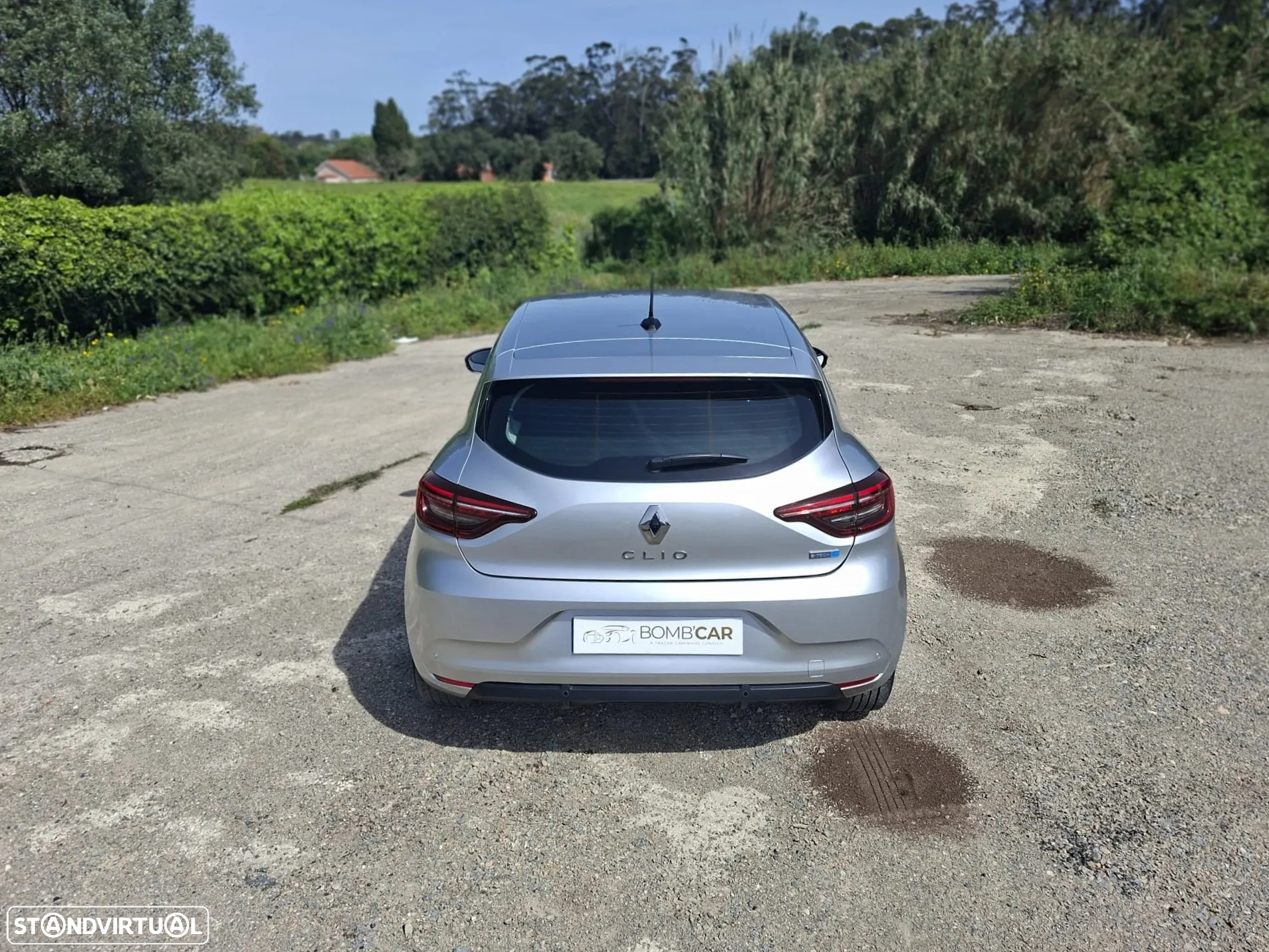 Renault Clio 1.6 E-Tech Edition One - 30