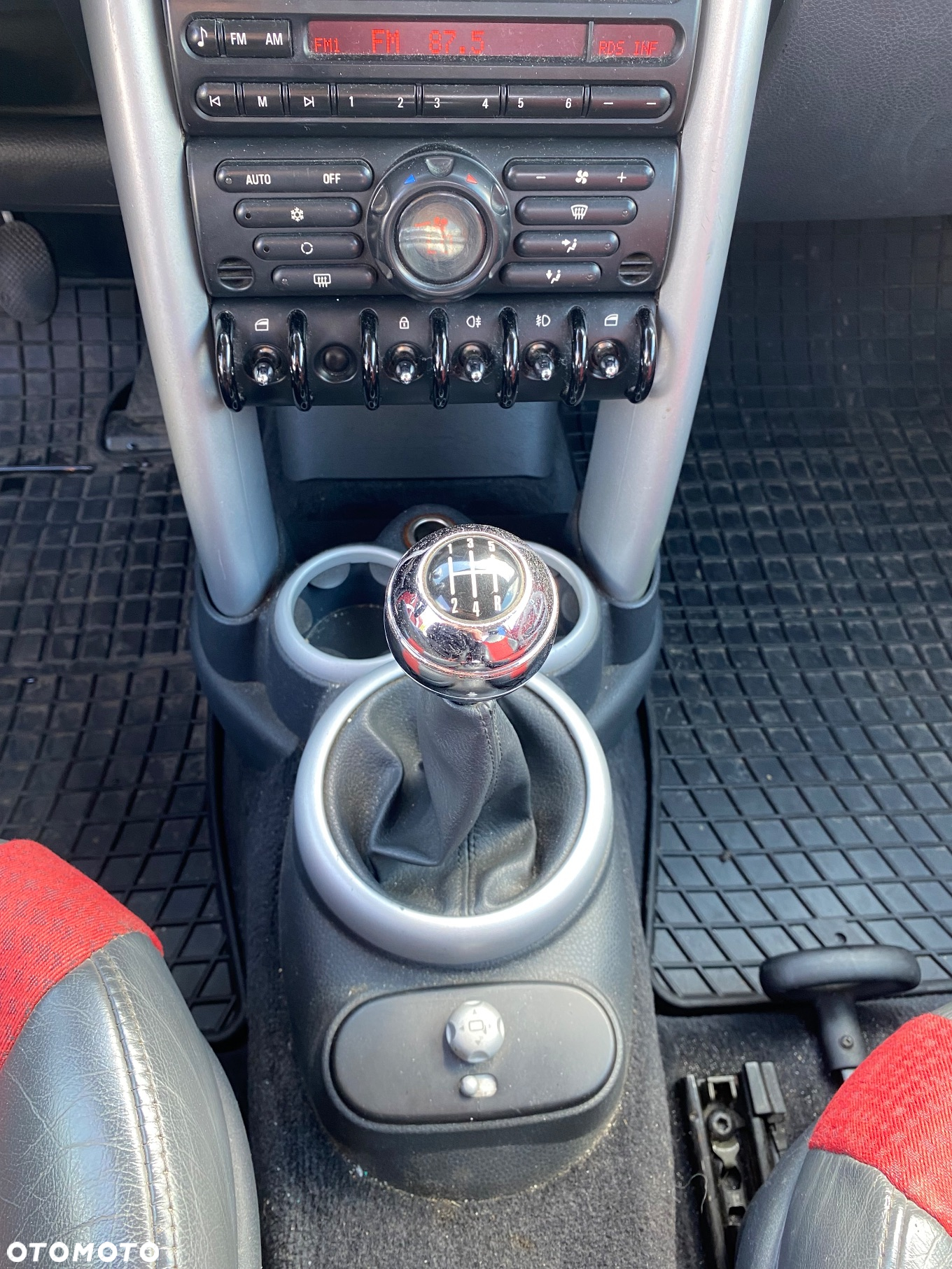 MINI Cooper Standard - 3