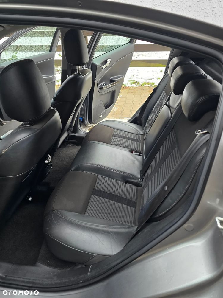Alfa Romeo Giulietta 1.4 TB 16V Multiair TCT Turismo - 23