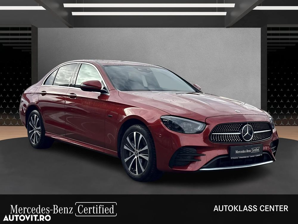 Mercedes-Benz E 300 de 4Matic 9G-TRONIC AMG Line - 7