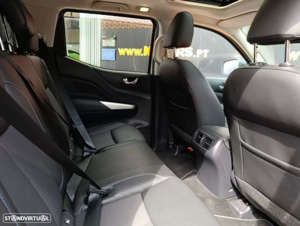 Nissan Navara 2.3 dCi CD 4WD Tekna AT - 22