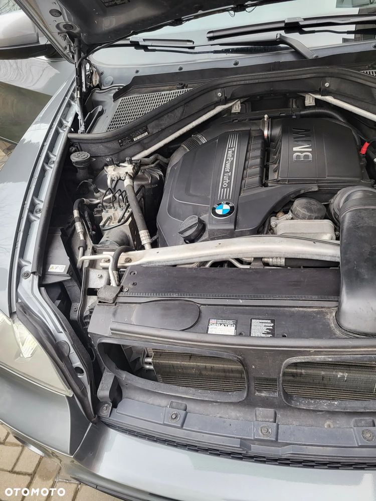 BMW X5 xDrive35i - 34
