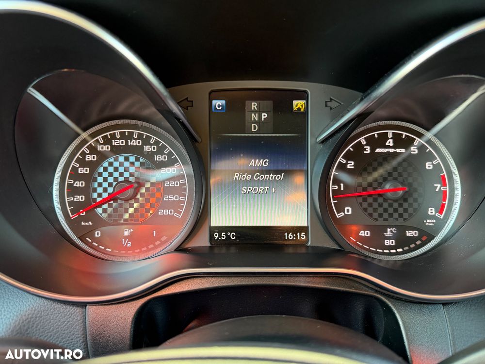 Mercedes-Benz GLC - 31